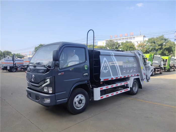 藍牌，4立方后裝壓縮式垃圾車