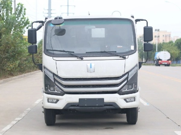 吉利遠(yuǎn)程6方純電動壓縮垃圾車